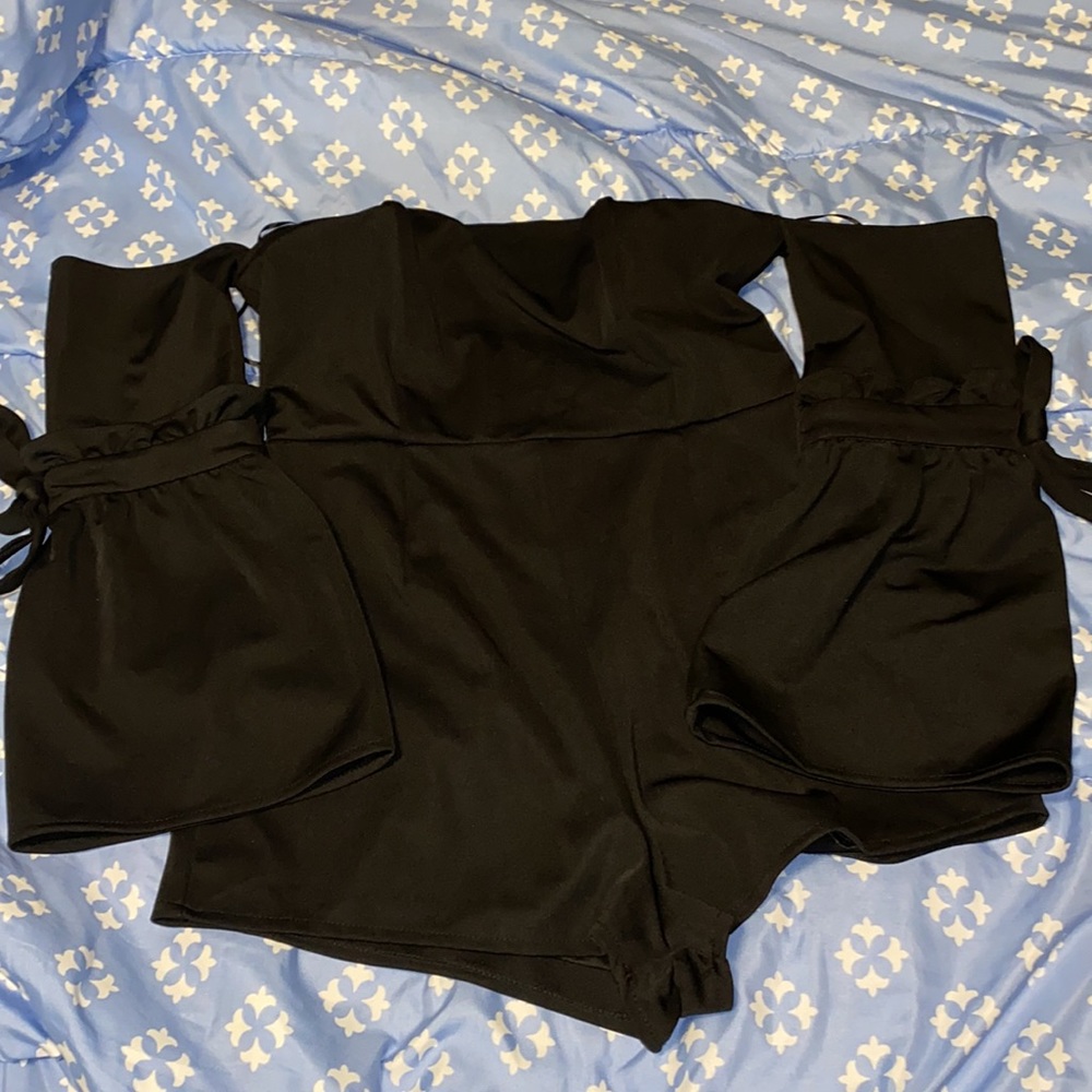 Fashion Nova Katya romper - Picture 3 of 8